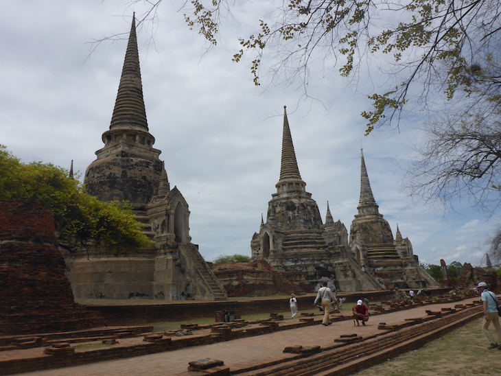 Wat Phra Si Samphet, Ayutthaya, Tailândia © Viaje Comigo