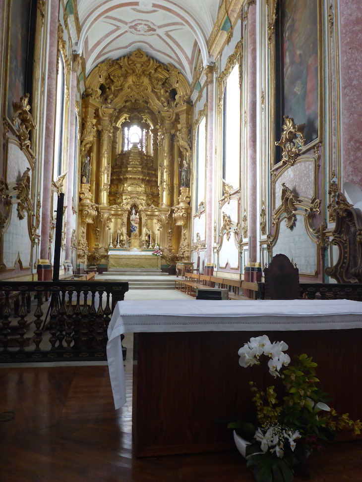 Altar do Mosteiro de Pombeiro, Felgueiras © Viaje Comigo