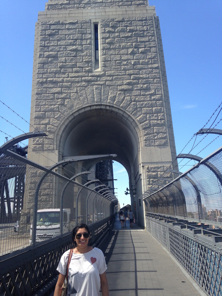 Detalhe da Harbour Bridge com a faixa para pedestres - Direitos Reservados