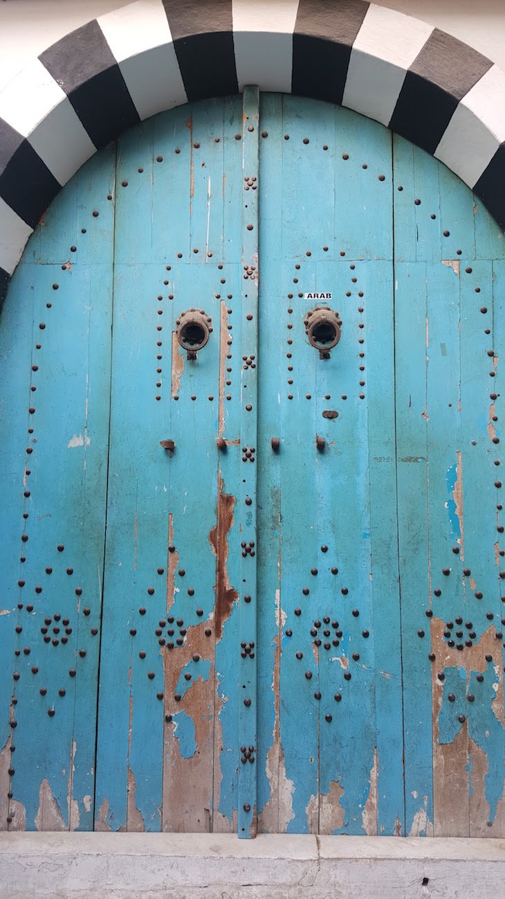 Porta da Medina de Tunes, Tunisia © Viaje Comigo