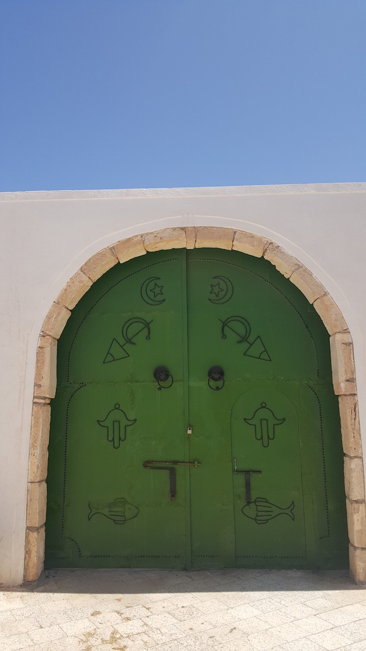 Porta no Museu de Guellala, Tunisia © Viaje Comigo
