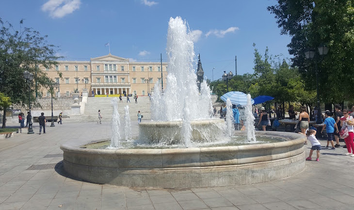 Praça Syntagma, Atenas, Grécia © Viaje Comigo