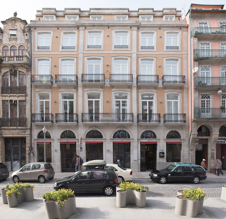 Fachada exterior do The House Ribeira Hotel - DR