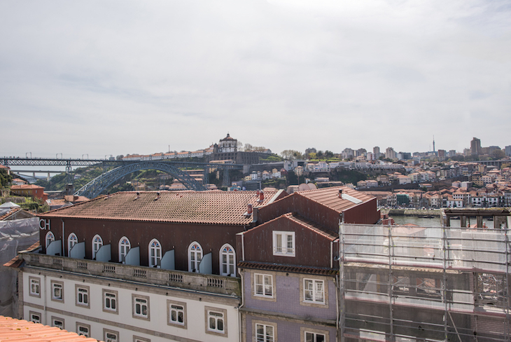 Vista para a ponte - DR