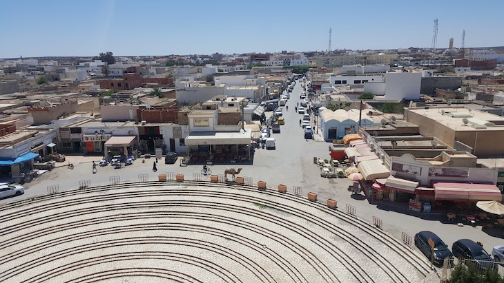 Vista do Anfiteatro El Jem, Tunísia © Viaje Comigo
