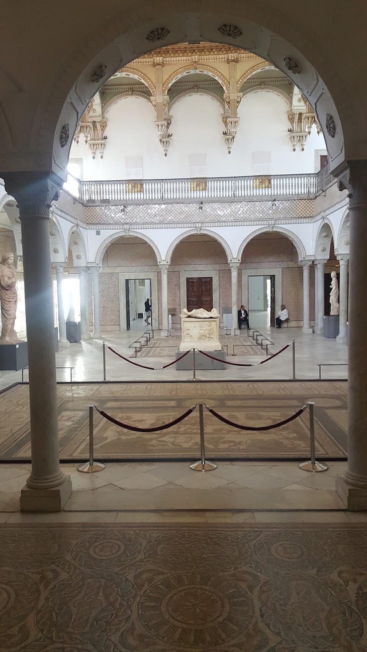 Átrio no Museu do Bardo, Tunísia © Viaje Comigo