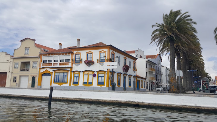 Passeio de moliceiro - Aveiro © Viaje Comigo