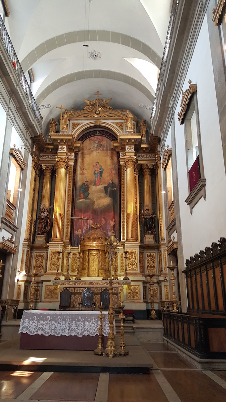 Altar da Igreja das Almas de São José das Taipas © Viaje Comigo