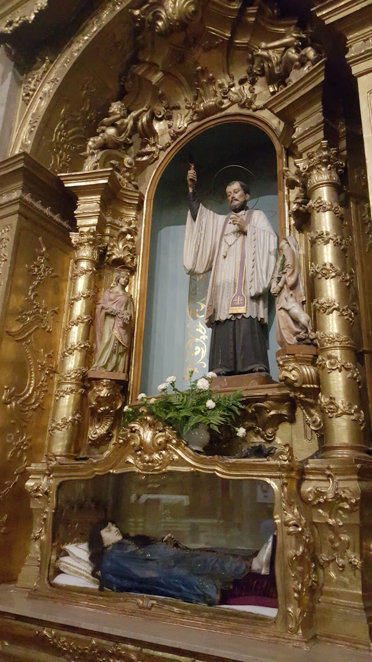 S. Francisco Xavier e Senhora da Boa Morte - Igreja de Santo Ildefonso, Porto © Viaje Comigo