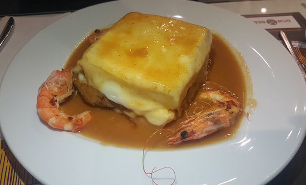 Francesinha Portobeer © Viaje Comigo