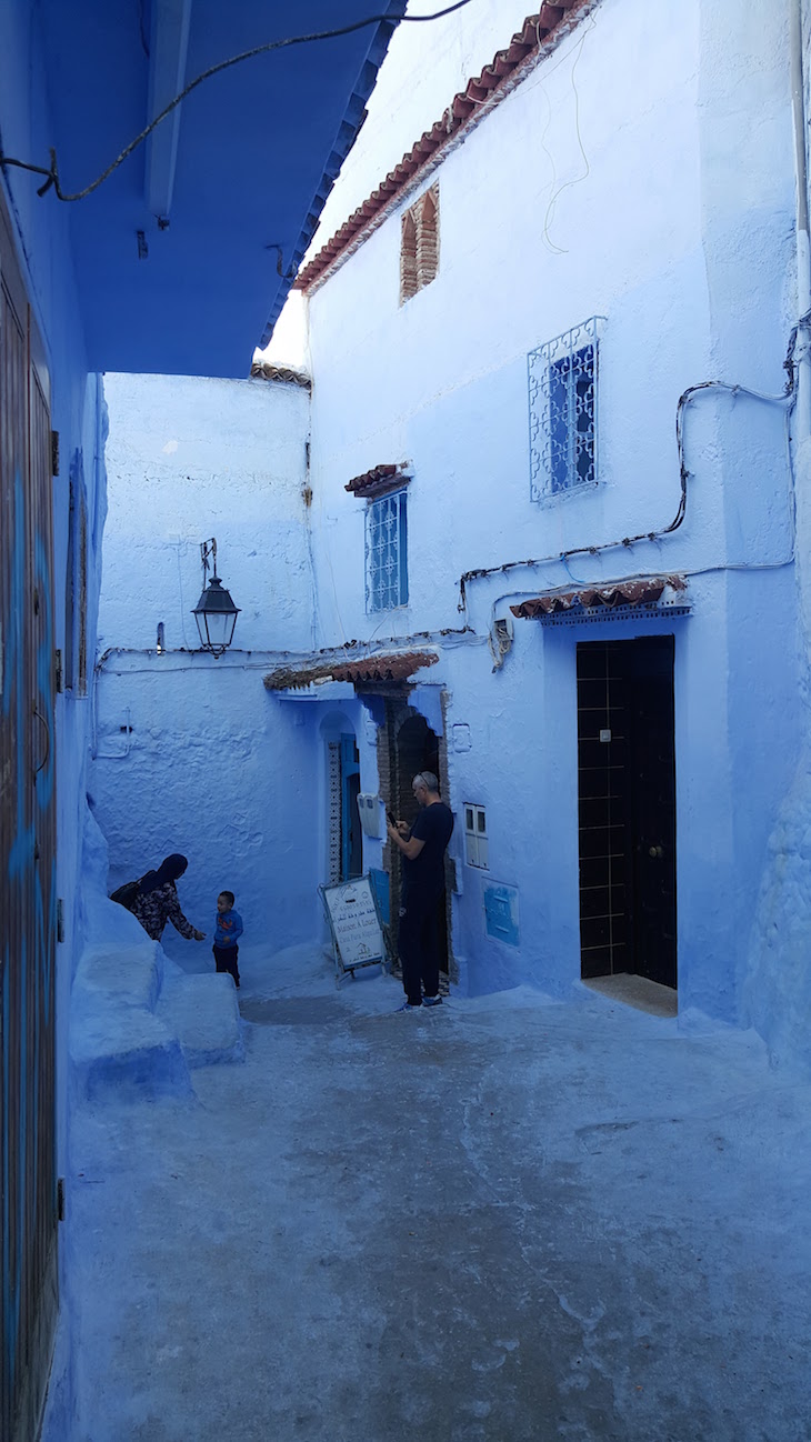 Passear em Chefchaouen, Marrocos © Viaje Comigo