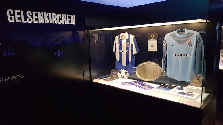 Taça de Gelsenkirchen - Museu do Futebol Clube do Porto © Viaje Comigo
