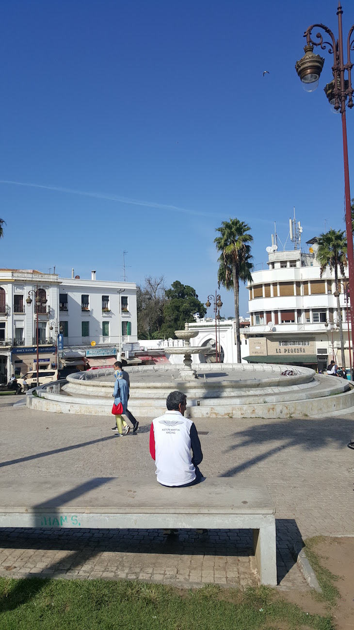 Praça de Tânger - Marrocos © Viaje Comigo