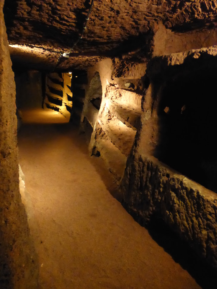 Catacumbas de Santa Savinilla, Nepi, Itália © Viaje Comigo