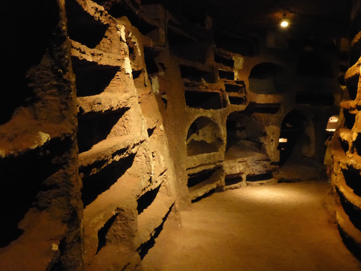 Catacumbas de Santa Savinilla, Nepi, Itália © Viaje Comigo