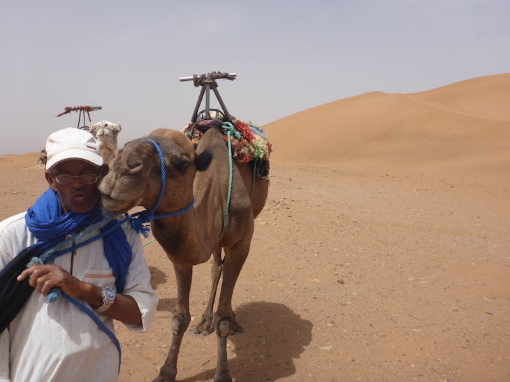 Dunas de Tinfou, Marrocos © Viaje Comigo