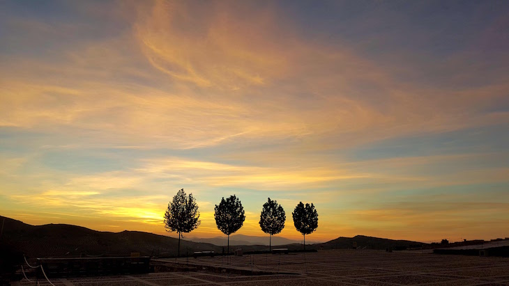 Pôr do sol na Fortaleza de la Mota - Alcalá la Real, Espanha © Viaje Comigo