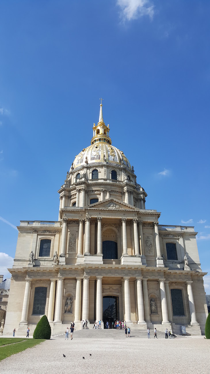 Catedral do Hôtel Hôtel National des Invalides, Paris © Viaje Comigo