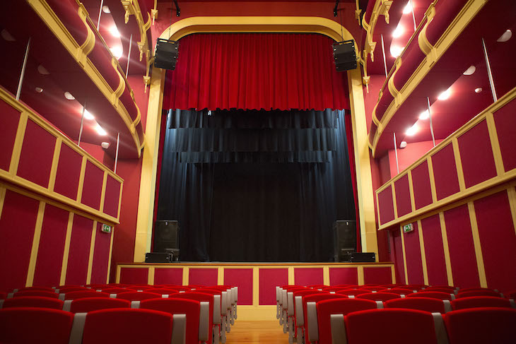 Valadares, Teatro Municipal de Caminha  - DR