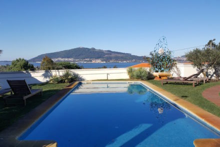 Piscina e Espanha - Rinoterra Minho, Caminha © Viaje Comigo