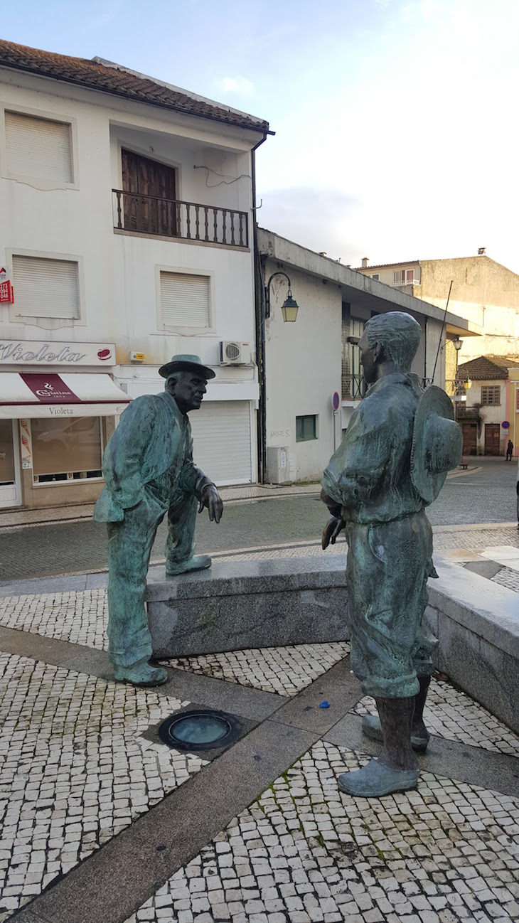 Praça dos Segadores - Macedo de Cavaleiros © Viaje Comigo