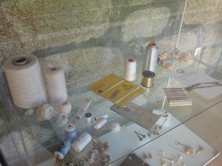 Material no Museu das Rendas de Bilros - Vila do Conde © Viaje Comigo