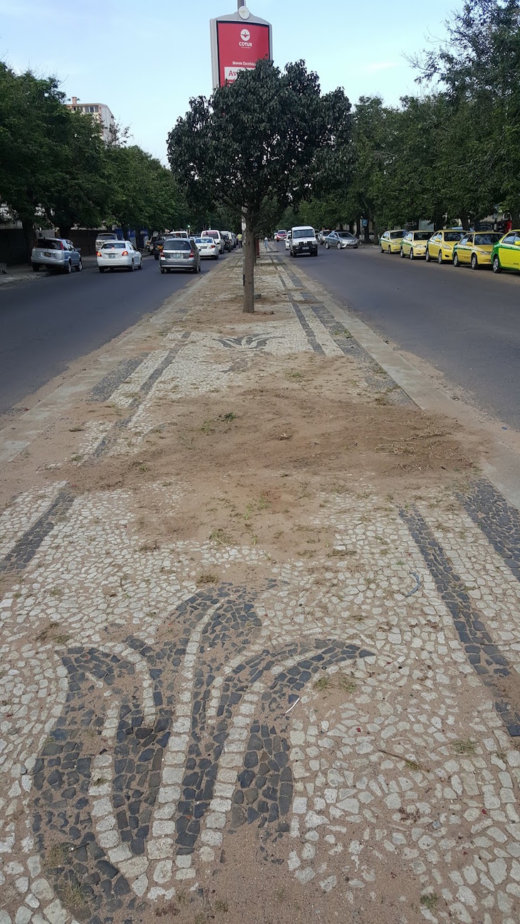 Calçada portuguesa - Maputo © Viaje Comigo