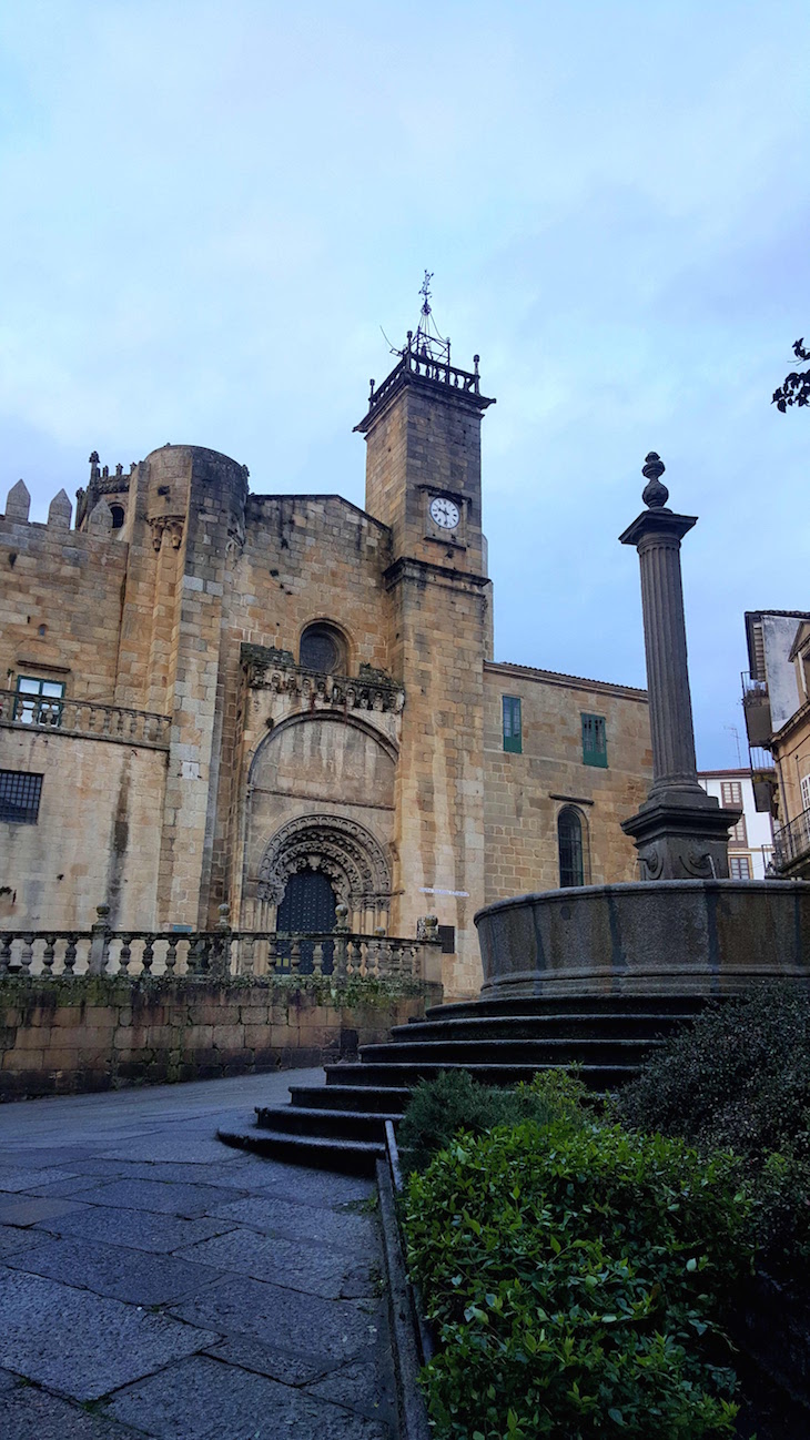 Catedral de Ourense, Espanha © Viaje Comigo