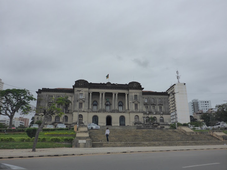 Conselho Municipal - Maputo © Viaje Comigo
