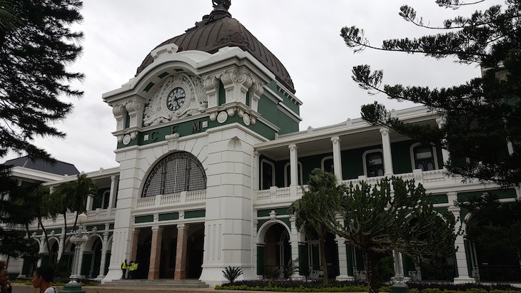 Estação do Caminho de Ferro de Maputo - Moçambique © Viaje Comigo