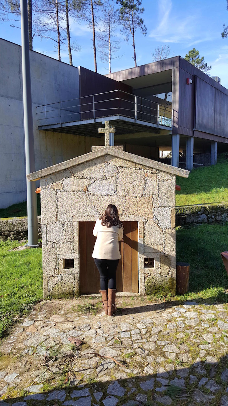 Igreja da Pequena aldeia da Porta do Mezio - Arcos de Valdevez © Viaje Comigo