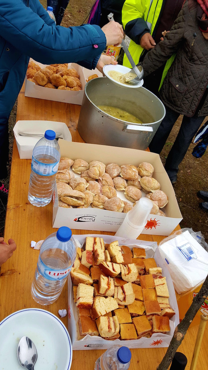 Lanche na Serra de Bornes - Macedo de Cavaleiros © Viaje Comigo