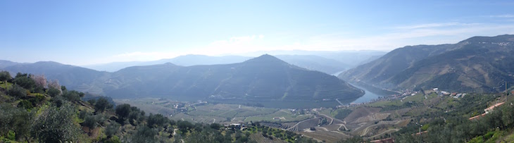 Vista do Miradouro de Casal de Loivos - Alijo - Douro © Viaje Comigo