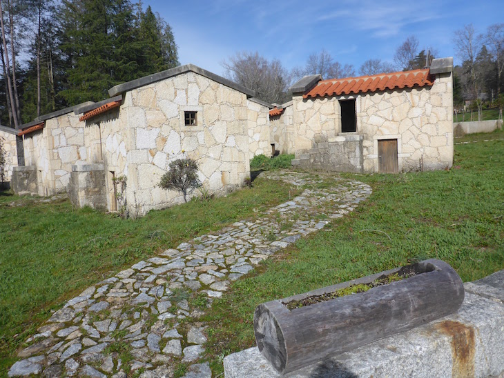 Pequena aldeia da Porta do Mezio - Arcos de Valdevez © Viaje Comigo