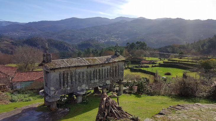 Espigueiros em Soajo - Arcos de Valdevez © Viaje Comigo