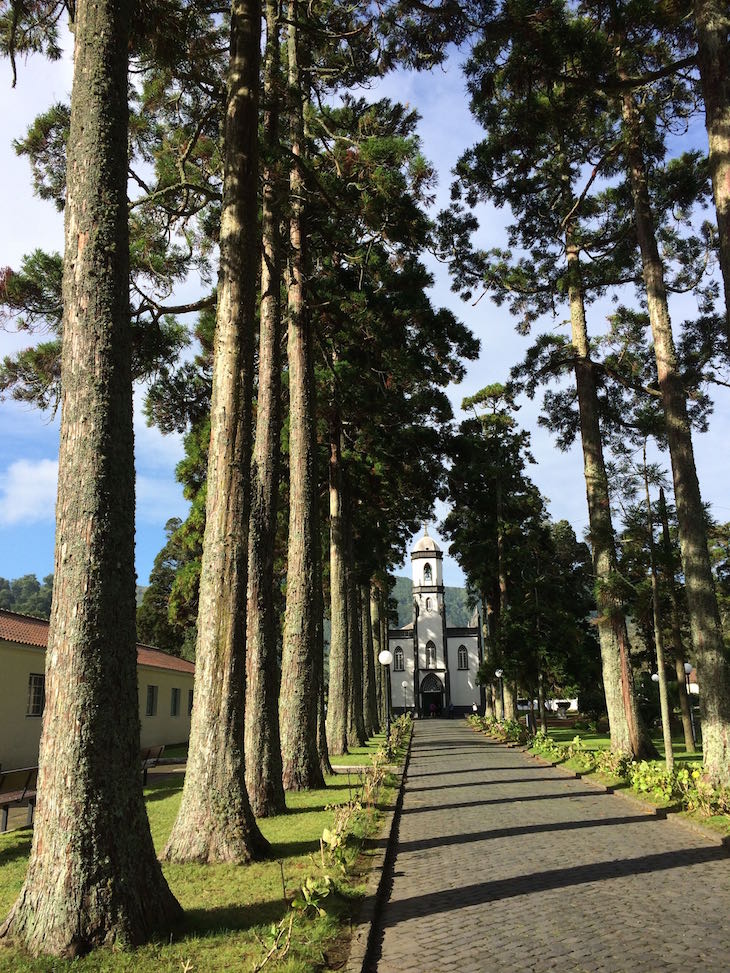 Igreja de São Nicolau, Sete Cidades, S. Miguel, Açores © Viaje Comigo