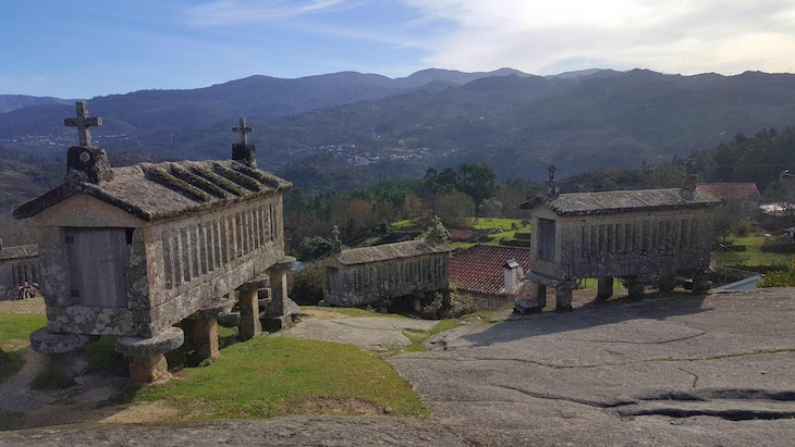 Espigueiros em Soajo - Arcos de Valdevez © Viaje Comigo