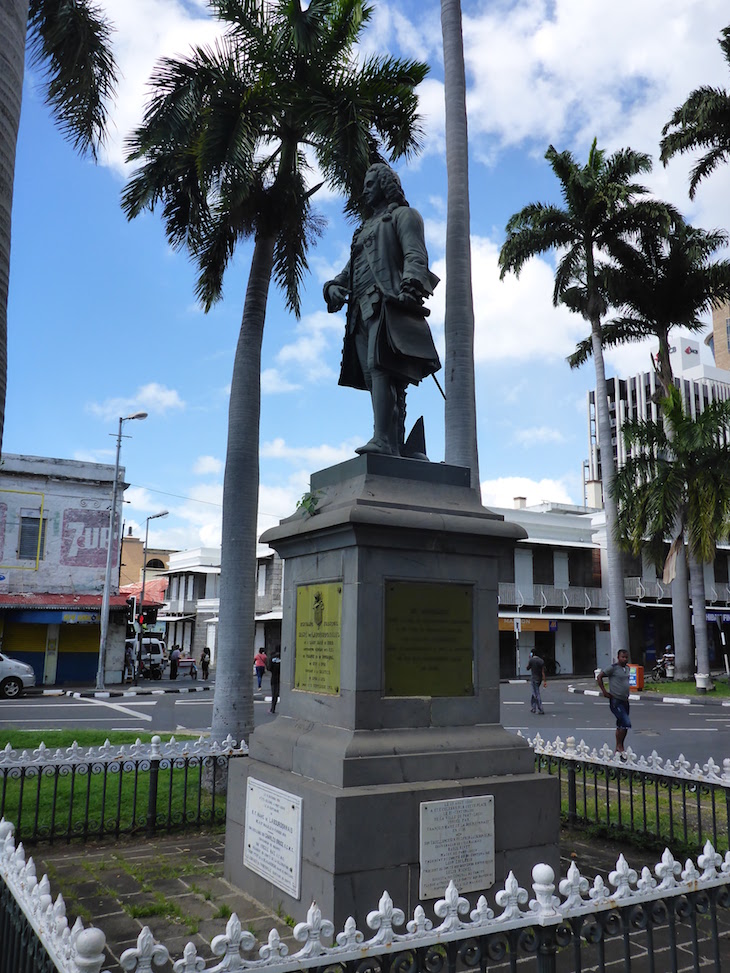 Place d'Armes - Port Louis - Ilhas Maurícias © Viaje Comigo