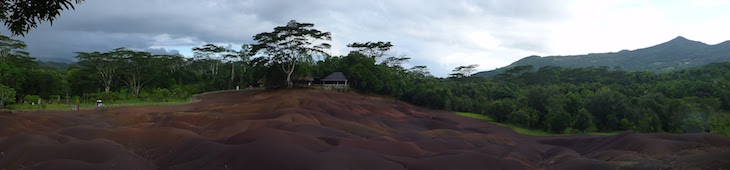 Terra com 7 cores - 7 Coloured Earth - Chamarel - Mauricias © Viaje Comigo