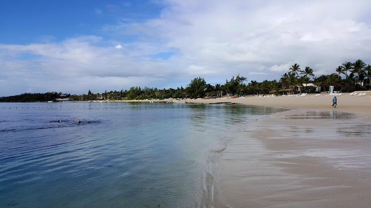 Praia do Long Beach Golf & Spa Resort - Ilhas Maurícias © Viaje Comigo