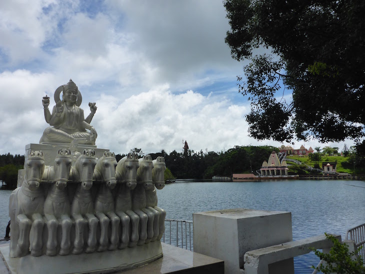 Templo Ganga Talao - Ilhas Mauricias © Viaje Comigo1