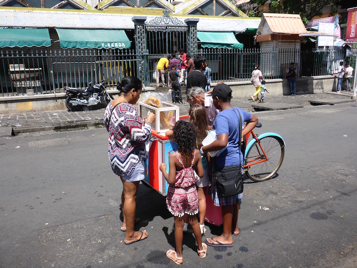 Venda de gelados - Port Louis - Ilhas Maurícias © Viaje Comigo