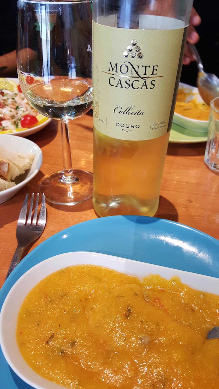 Vinho e xerém - Casa da Tocha © Viaje Comigo