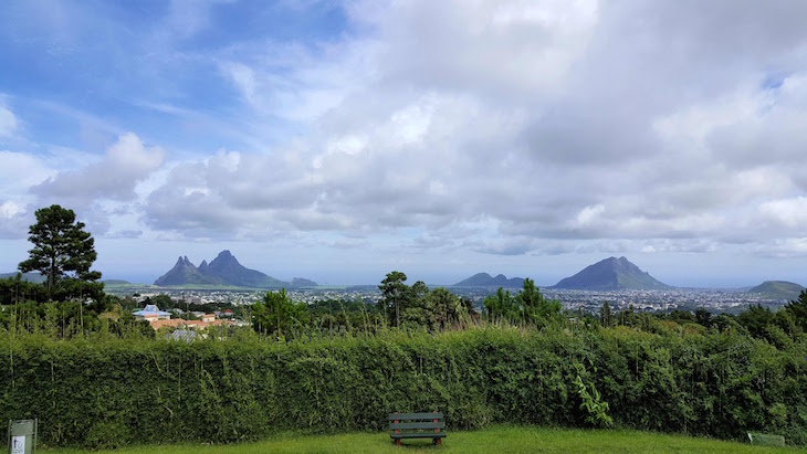 Junto da cratera do Vulcão - Curepipe - Ilhas Maurícias © Viaje Comigo