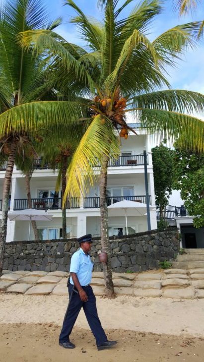 Na praia do Hotel Ravenala Attitude - Ilhas Maurícias © Viaje Comigo