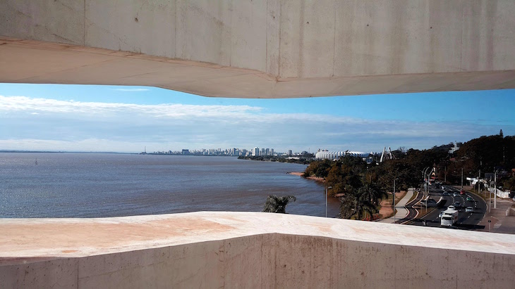 Museu Iberê Camargo, Porto Alegre - Brasil © Viaje Comigo