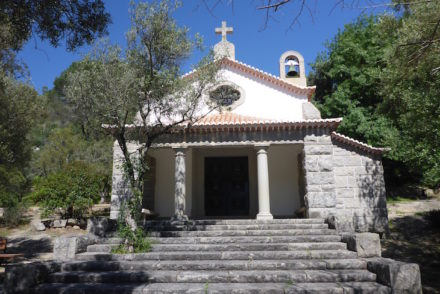 Capela Santa Teresa - Caldas de Monchique © Viaje Comigo