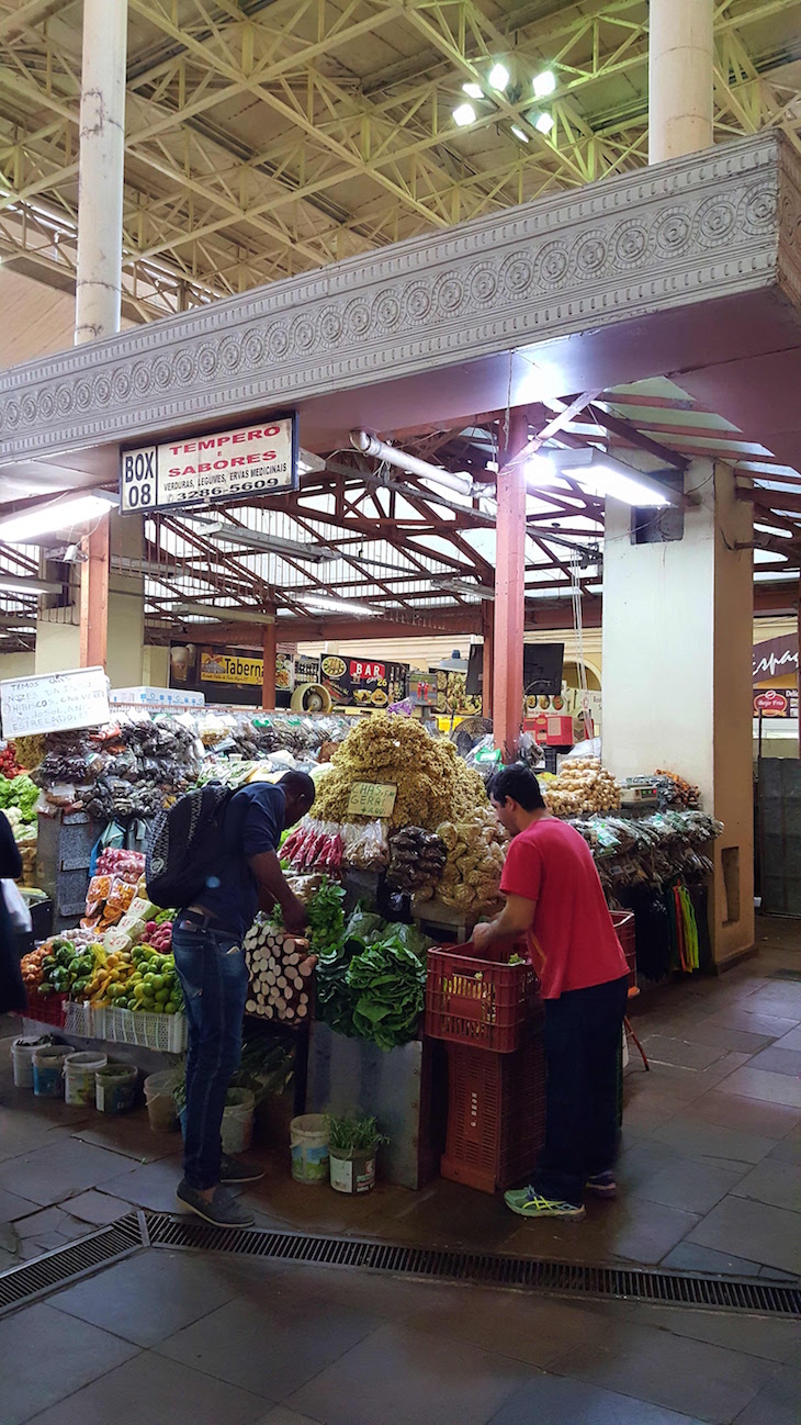 Mercado Porto Alegre - Brasil © Viaje Comigo