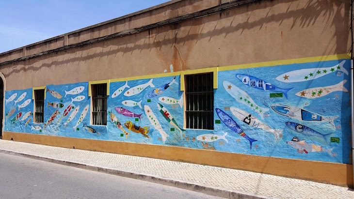 Mural de Sardinhas em Portimão © Viaje Comigo