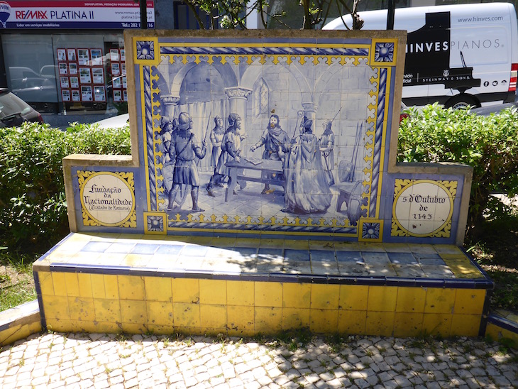 A Fundação da Nacionalidade (Tratado de Zamora) (5 de outubro de 1143) - Jardim 1º Dezembro em Portimão © Viaje Comigo
